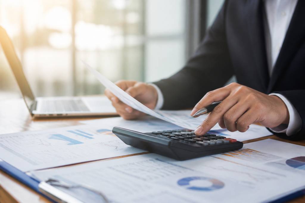 Calcul impôt sur les sociétés exemple : méthode simple et cas pratique